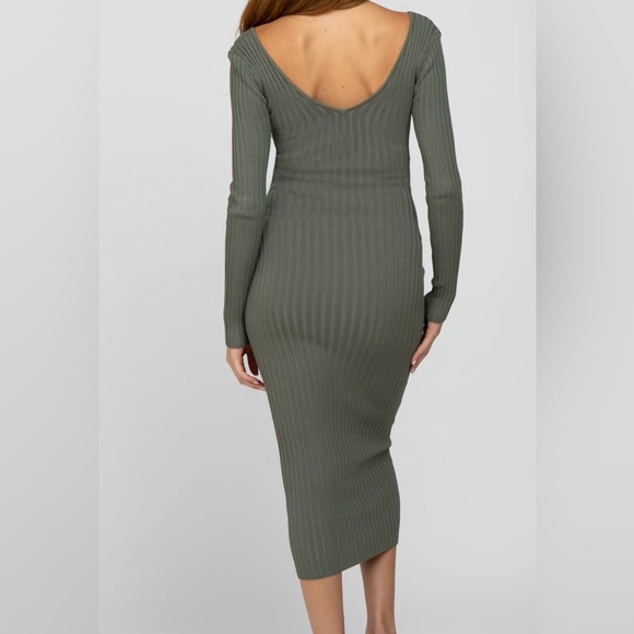 Maternity dress - Picture 2 of 2